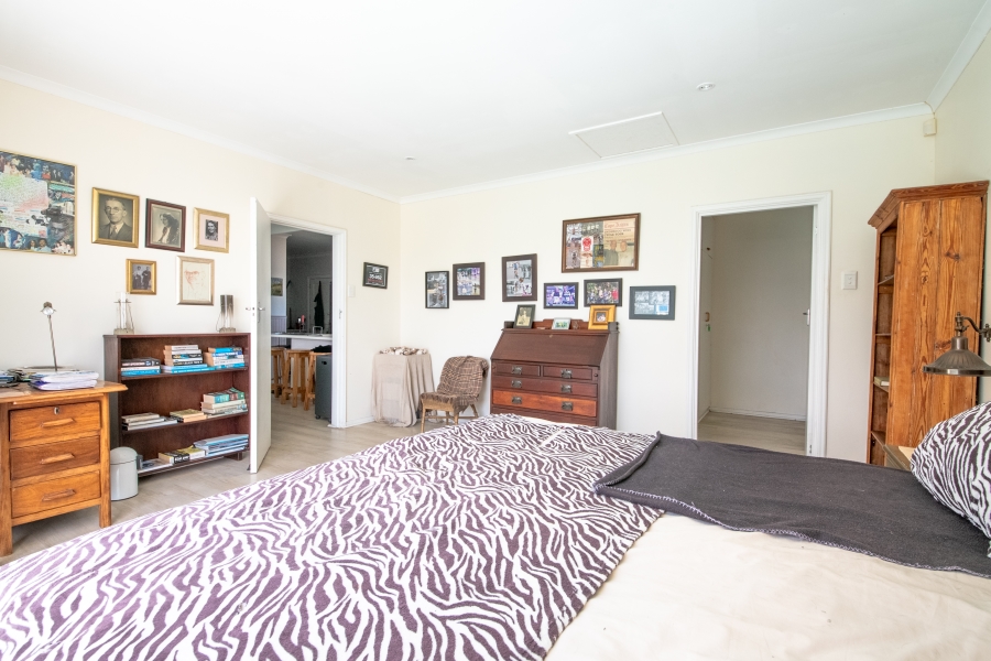 4 Bedroom Property for Sale in Pringle Bay Western Cape